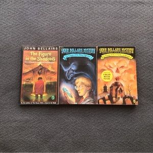 Vintage John Bellairs Figure in the Shadows House with a Clock In Its Walls Blue